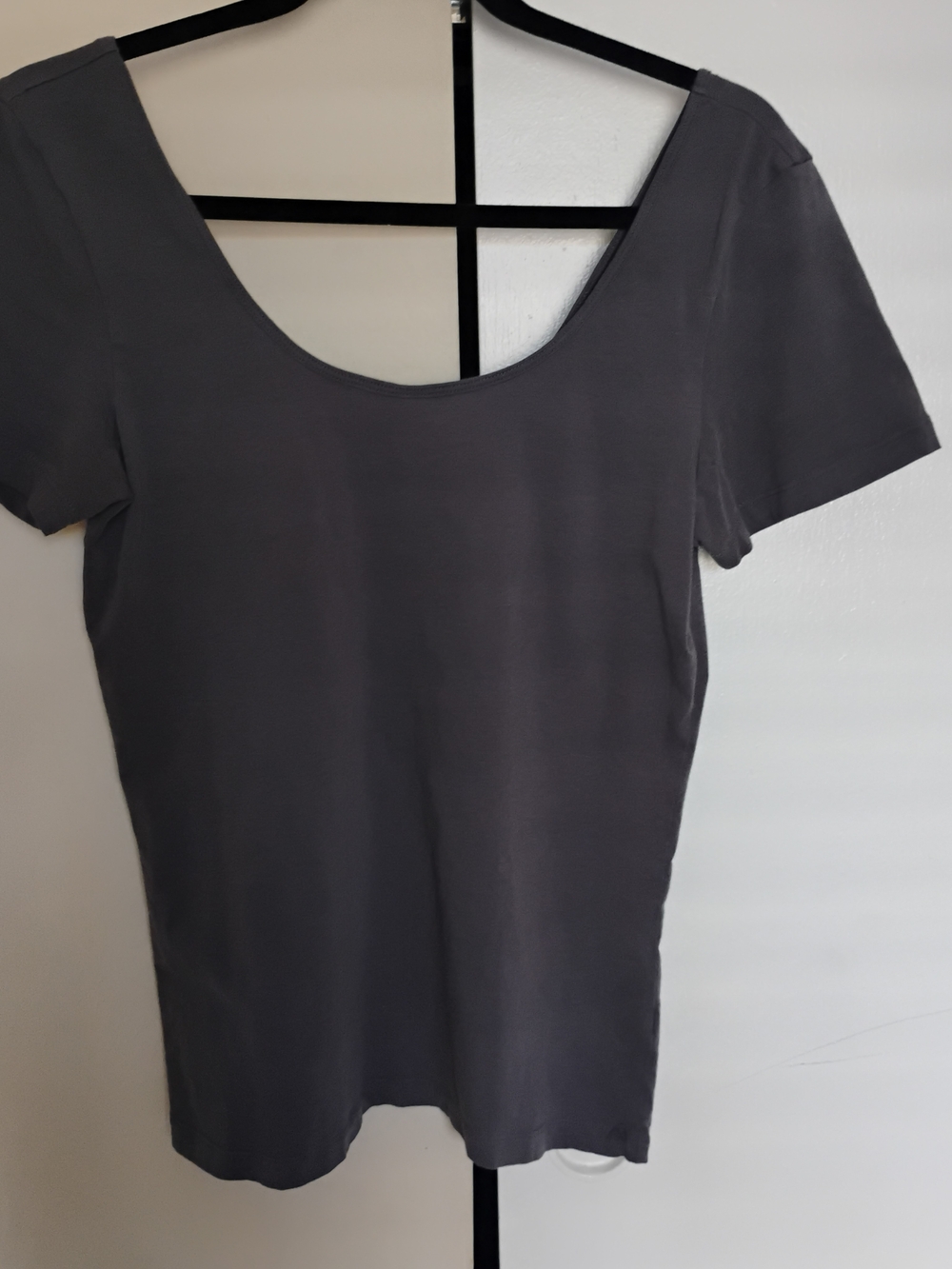 Old Navy Women's Scoop Neck Short Sleeve Tee - Charcoal
